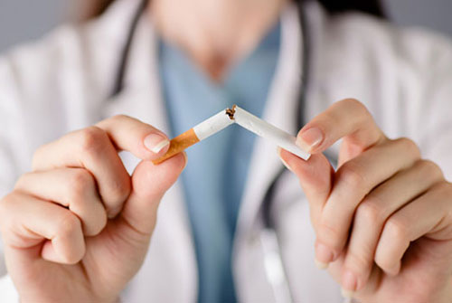 Quit-Smoking-While-Facing-Cancer